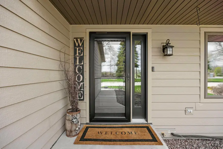 970 Rolling Greens Lane Nw, Hutchinson, MN 55350 - #3