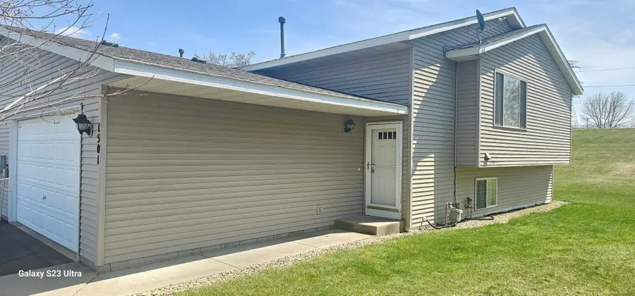 1501 Mcintosh Circle, Shakopee, MN 55379 - #2