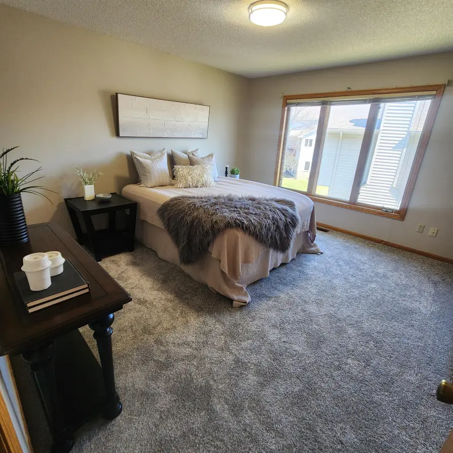 3880 Minnesota Lane N, Plymouth, MN 55446 - #3