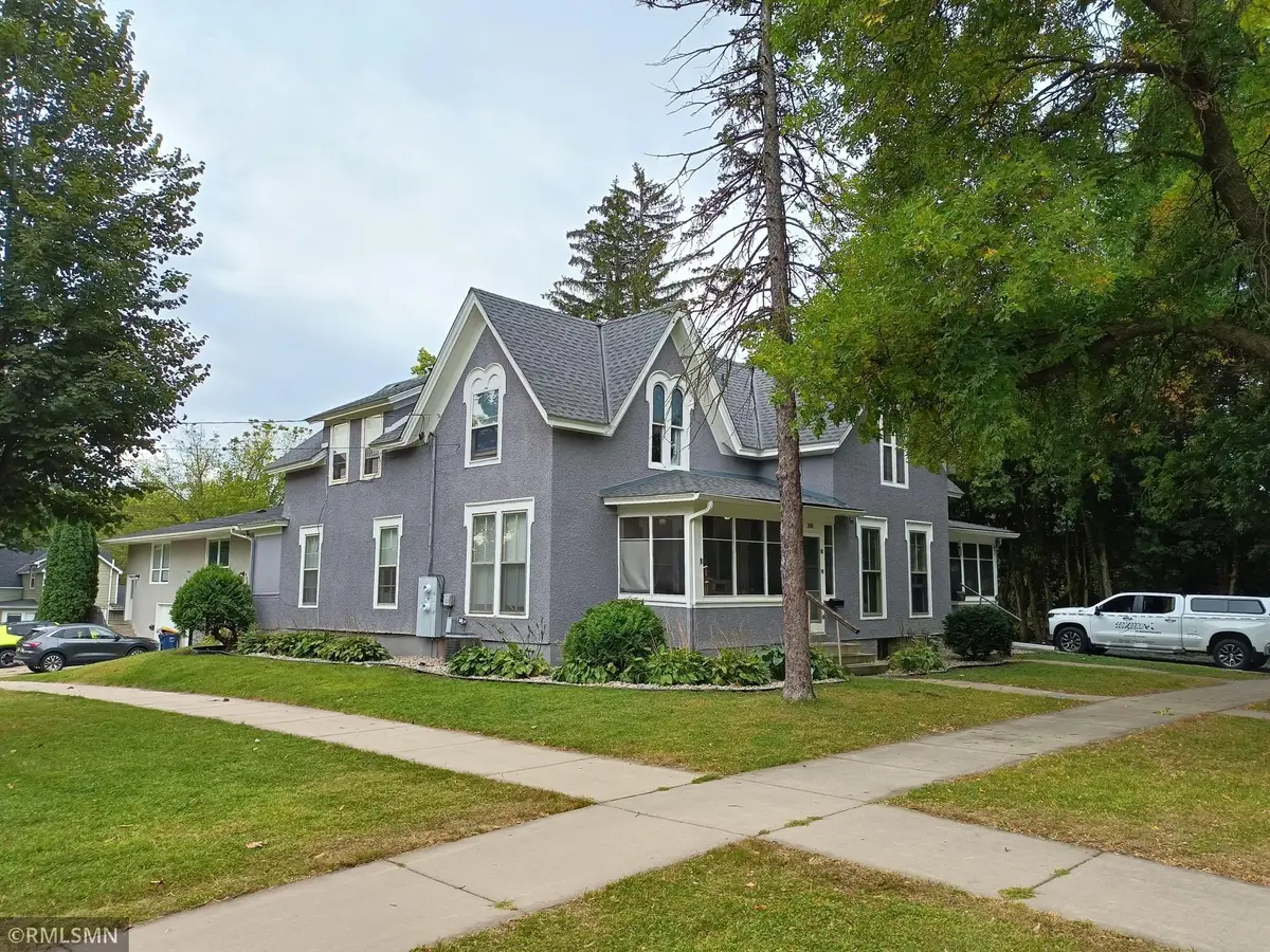 318 6th Street E, Northfield, MN 55057 - #1