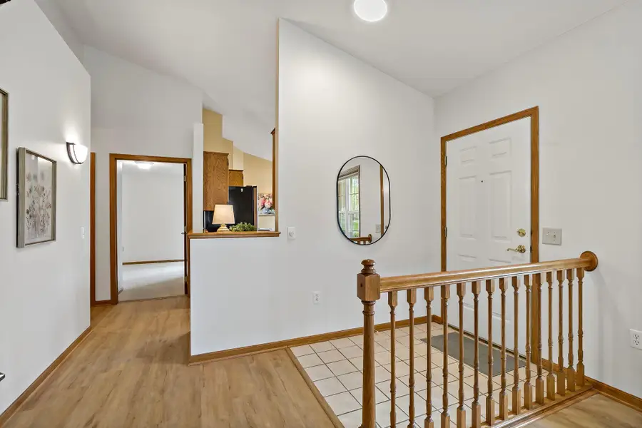 189 Wedgewood Drive, Mahtomedi, MN 55115 - #3