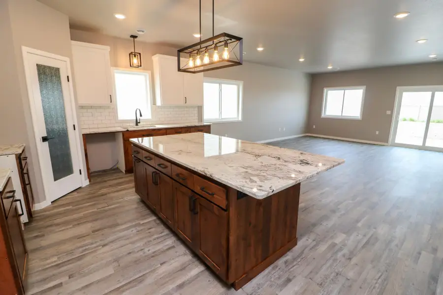 728 1st Avenue, Horace, ND 58047 - #2
