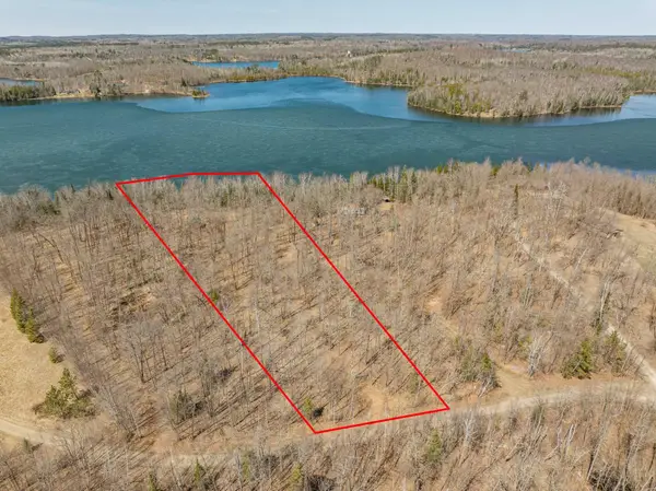 32478 Wakeman Shores Drive, Grand Rapids, MN 55744