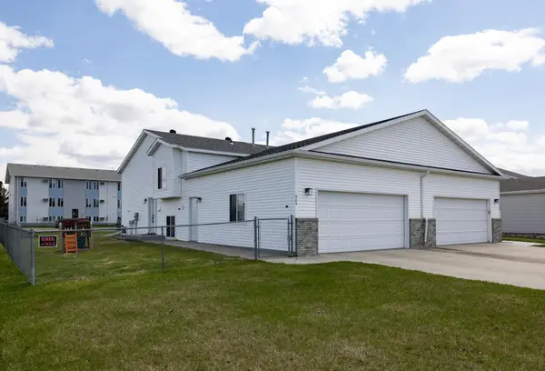 905 11th Street W, West Fargo, ND 58078
