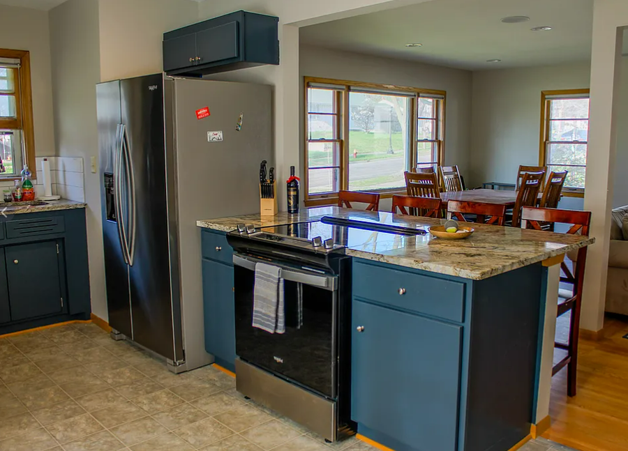 2164 Reaney Avenue E, Saint Paul, MN 55119 - #2