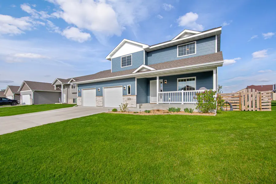 2070 Pratt Circle, Saint Peter, MN 56082 - #3