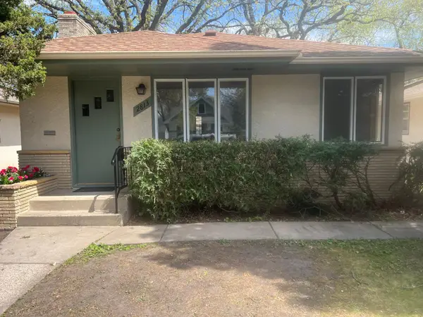2813 40th Avenue S, Minneapolis, MN 55406