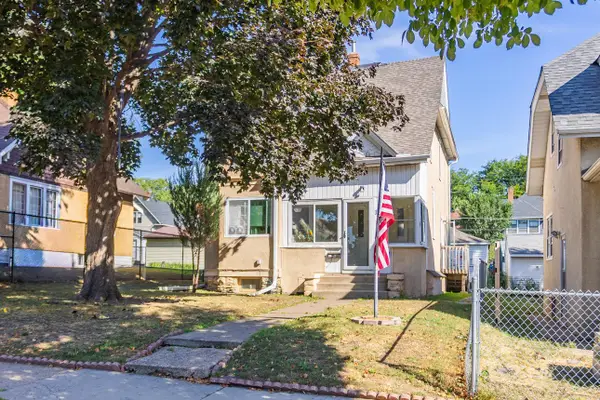 1119 Charles Avenue, Saint Paul, MN 55104