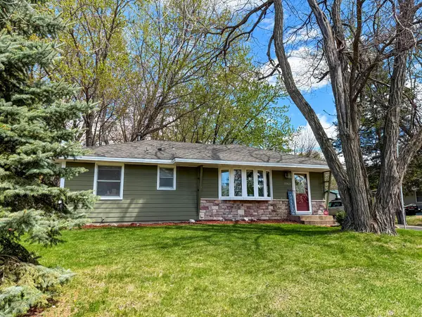10821 Kumquat Street Nw, Coon Rapids, MN 55448