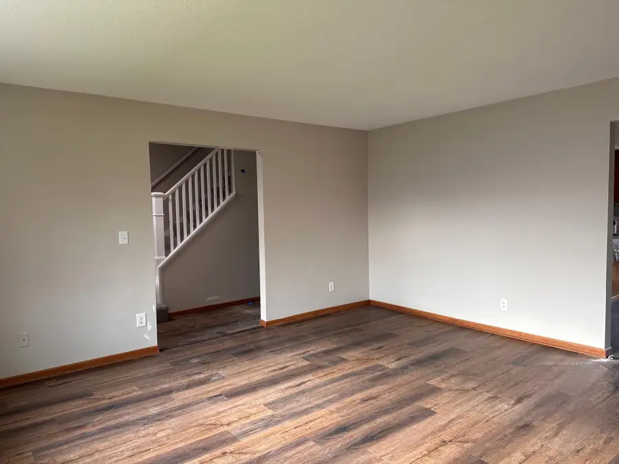 9303 Hallmark Avenue S, Cottage Grove, MN 55016 - #3