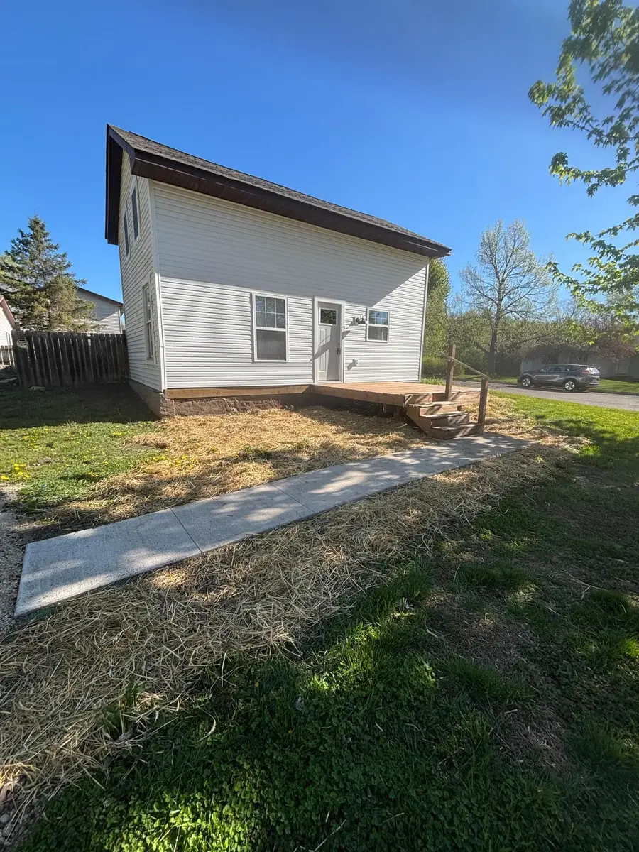 878 Washington Street, Prescott, WI 54021 - #3