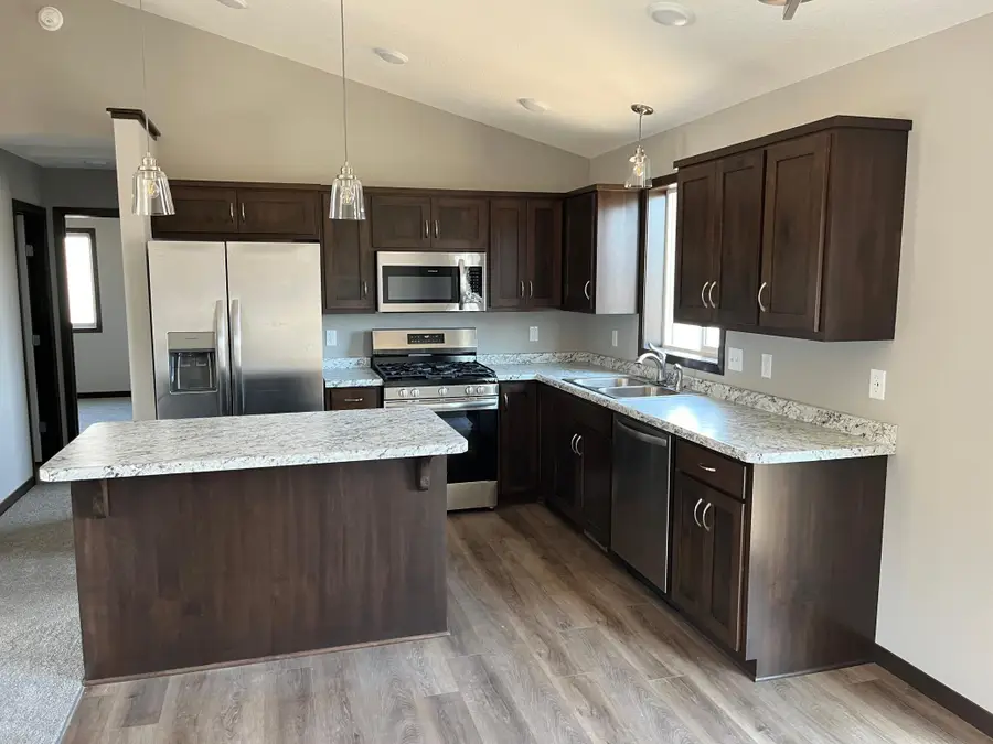 220 9th Street Sw, Rice, MN 56367 - #2