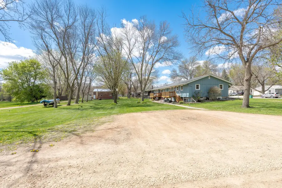 502 Vine Avenue W, Montgomery, MN 56069 - #3