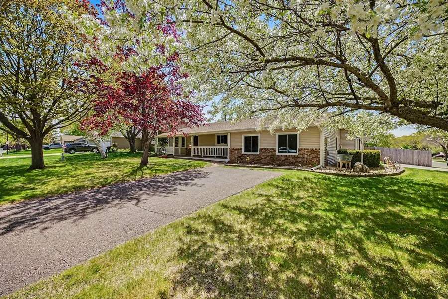 7740 Jeffery Avenue S, Cottage Grove, MN 55016 - #3