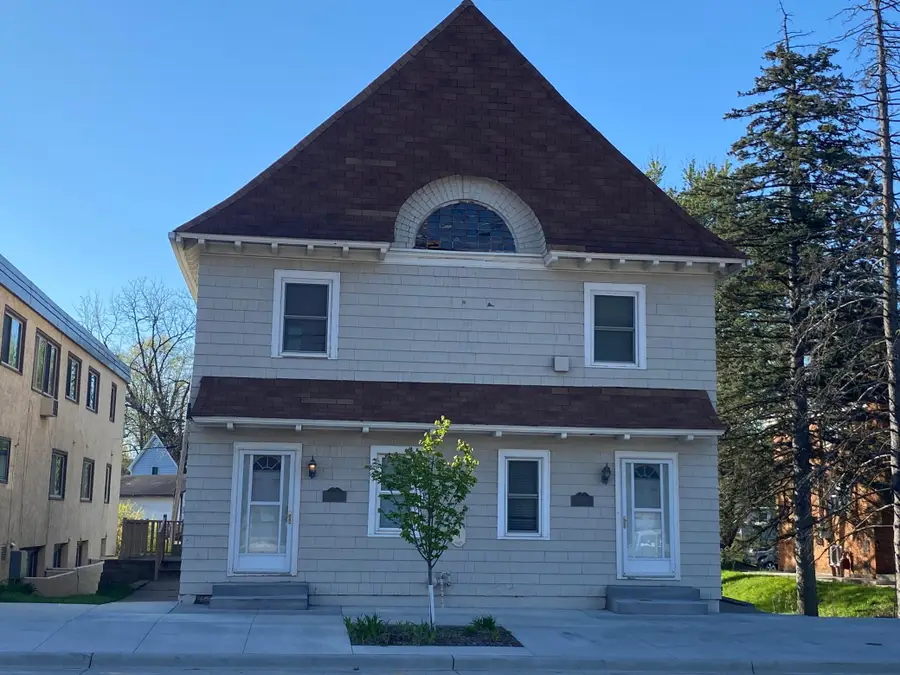 2506 7th Avenue E, North Saint Paul, MN 55109 - #2