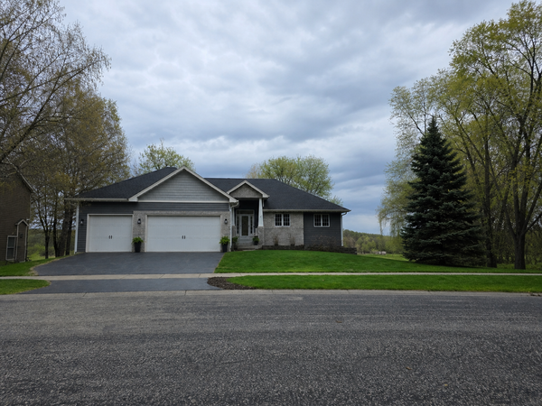 2256 128th Court Ne, Blaine, MN 55449
