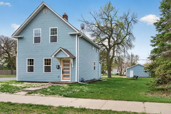 656 Madison Street, Anoka, MN 55303