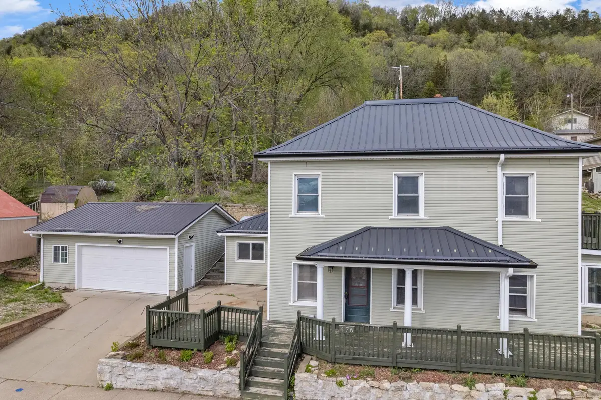 476 S Main Street, Fountain City, WI 54629 - #1