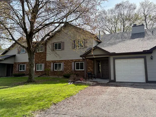 4324 Buckingham Court, Vadnais Heights, MN 55127