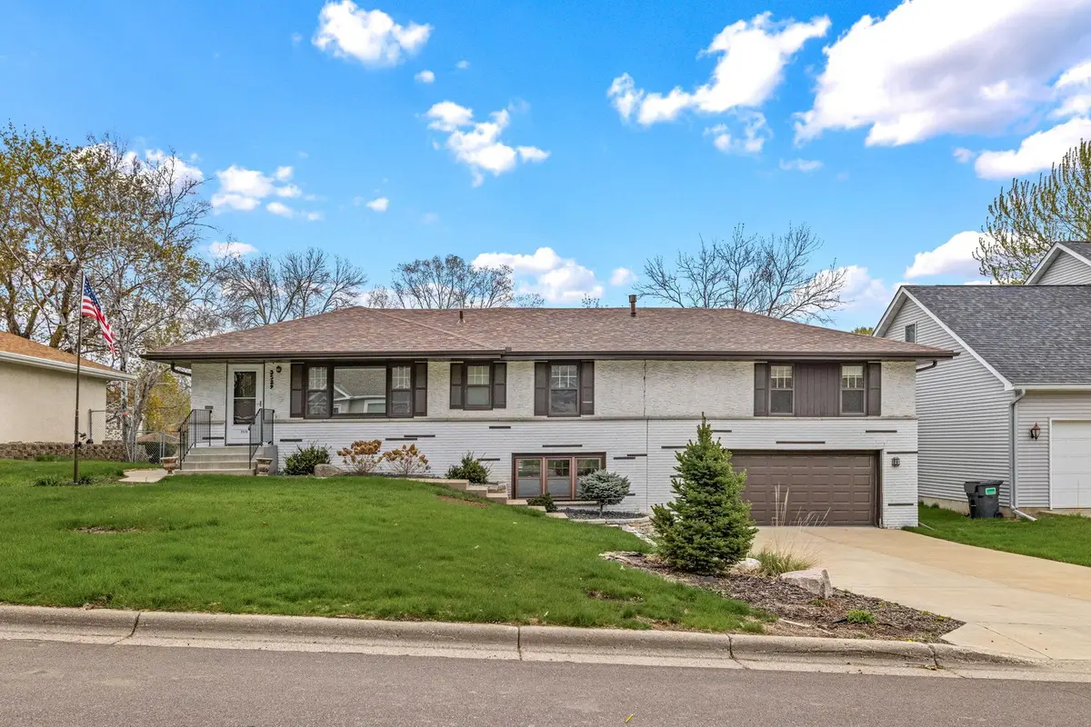 3529 Harding Street Ne, Saint Anthony, MN 55418 - #1