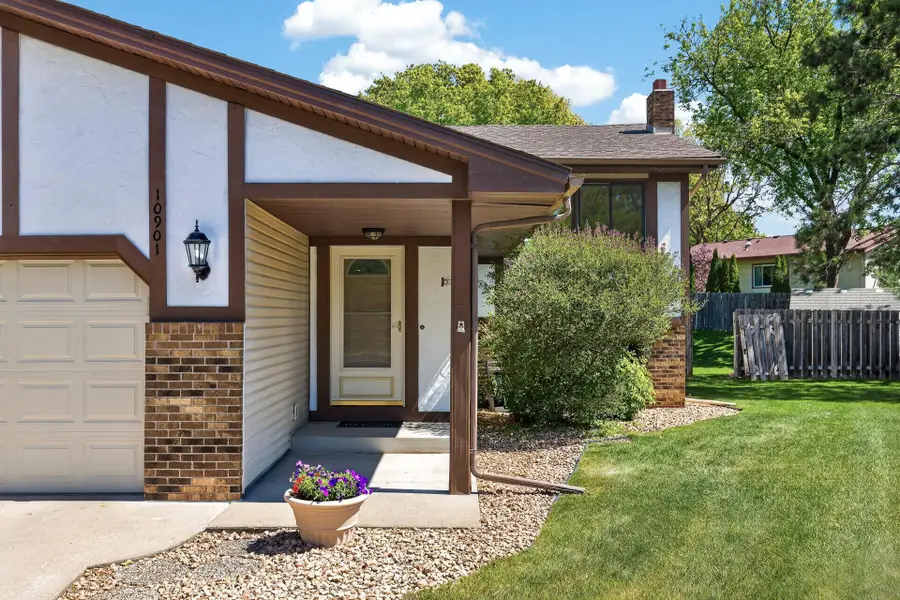 10901 Eagle Street Nw, Coon Rapids, MN 55433 - #3