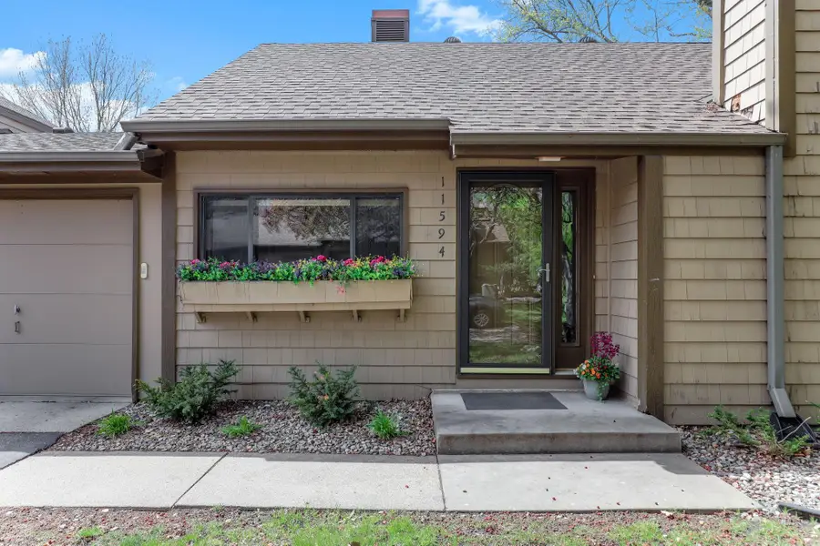 11594 Carriage Court, Eden Prairie, MN 55344 - #2