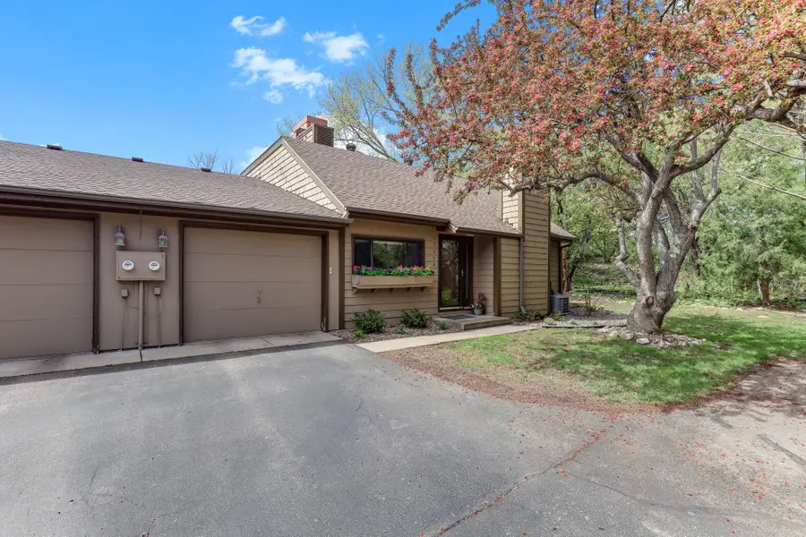 11594 Carriage Court, Eden Prairie, MN 55344 - #3