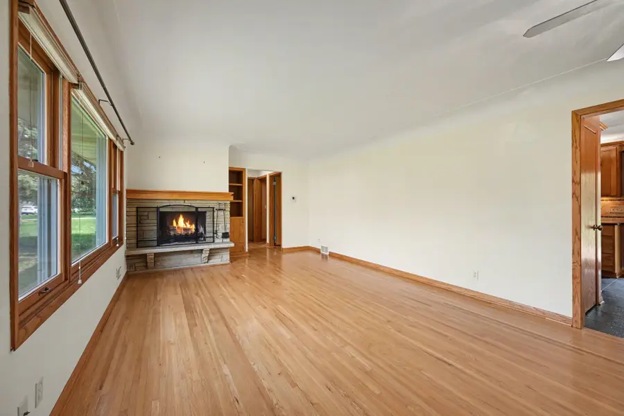 2115 W 105th Street, Bloomington, MN 55431 - #2