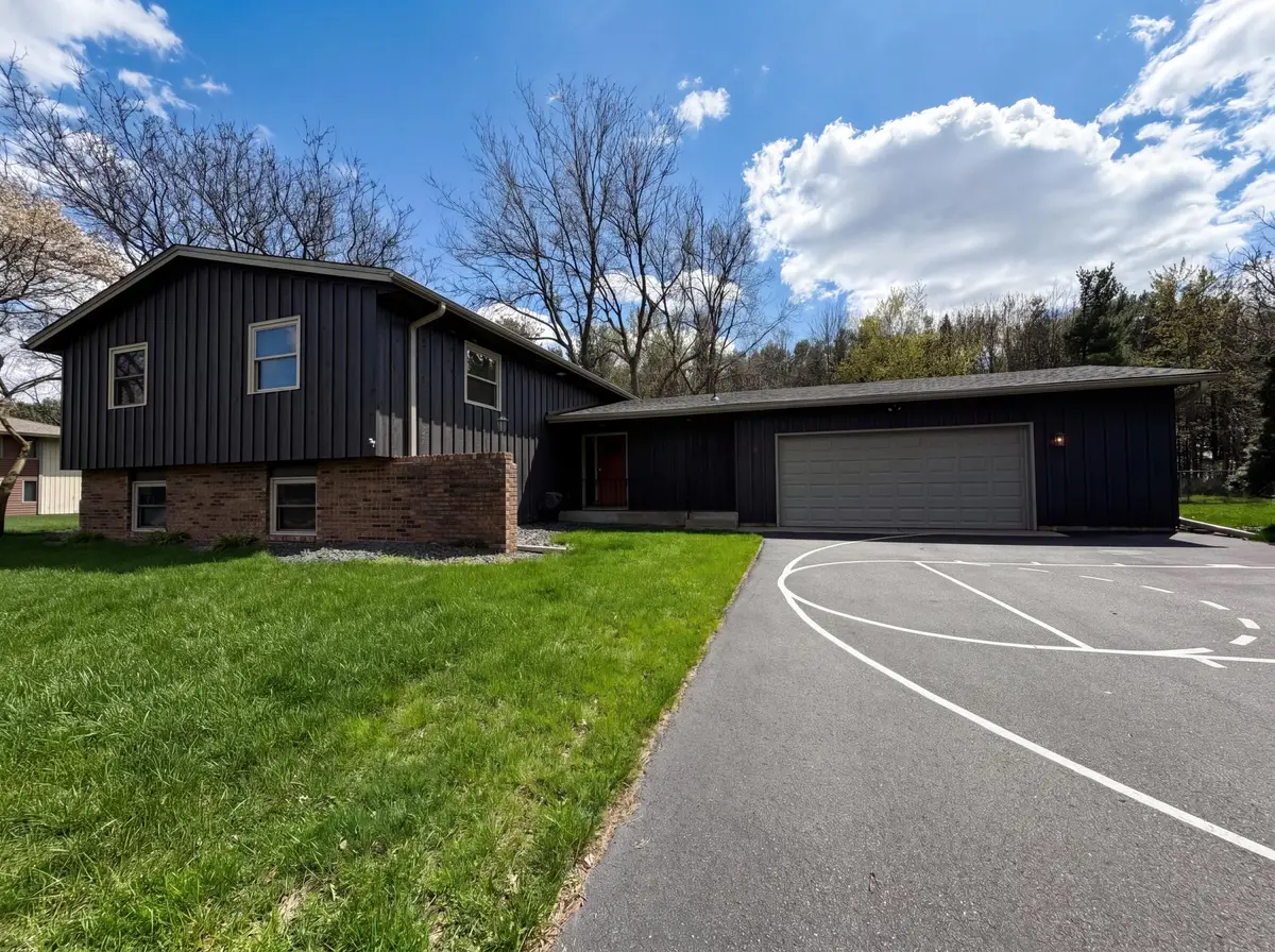 608 Lower Heritage Way, Farmington, MN 55024 - #1