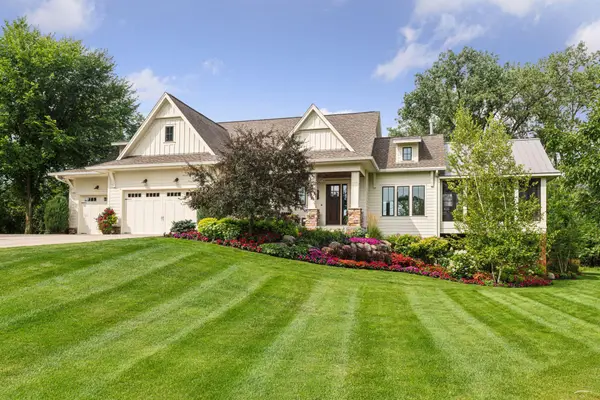 825 Willow Drive S, Orono, MN 55391