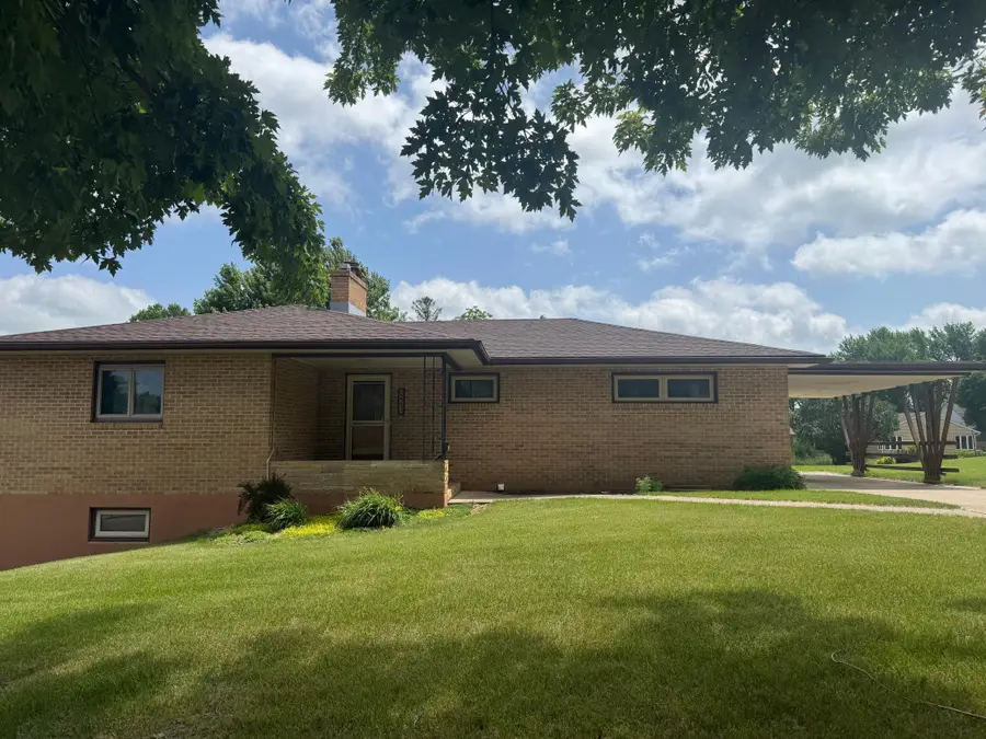 824 Brown Street, Jackson, MN 56143 - #2