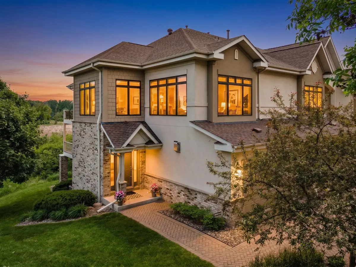 101 Willoughby Way E, Hopkins, MN 55305 - #1