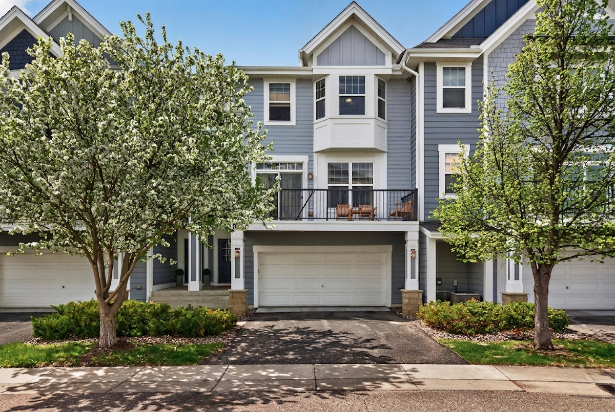 15602 Eagles Nest Way #1402, Apple Valley, MN 55124 - #1