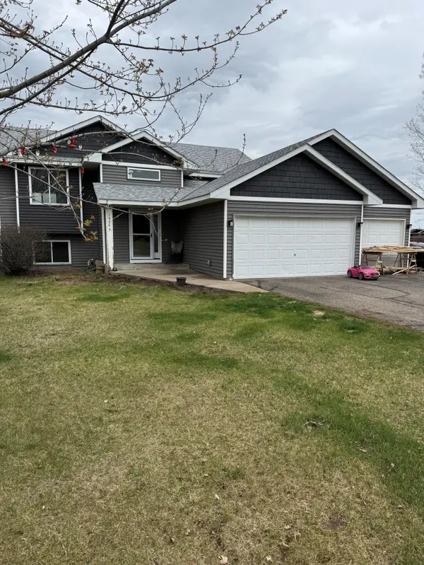 14266 292nd Avenue Nw, Zimmerman, MN 55398