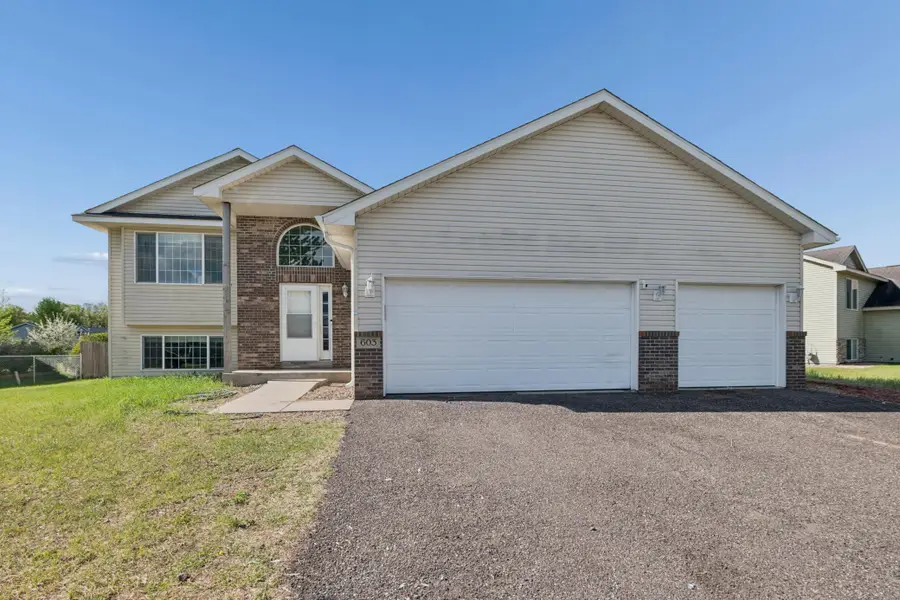 603 Hickory Street Sw, Isanti, MN 55040 - #2