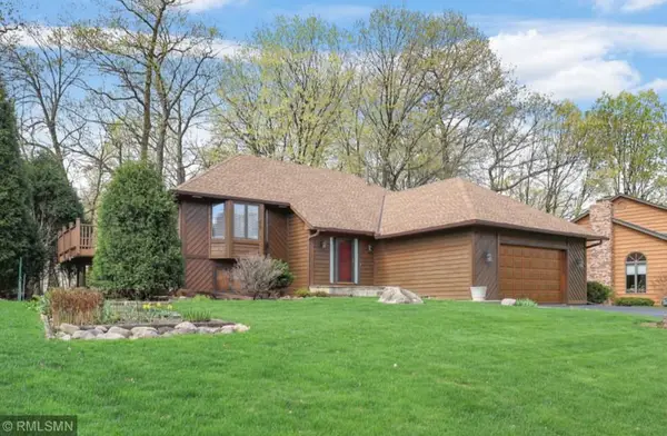 18603 Kristie Lane, Eden Prairie, MN 55346