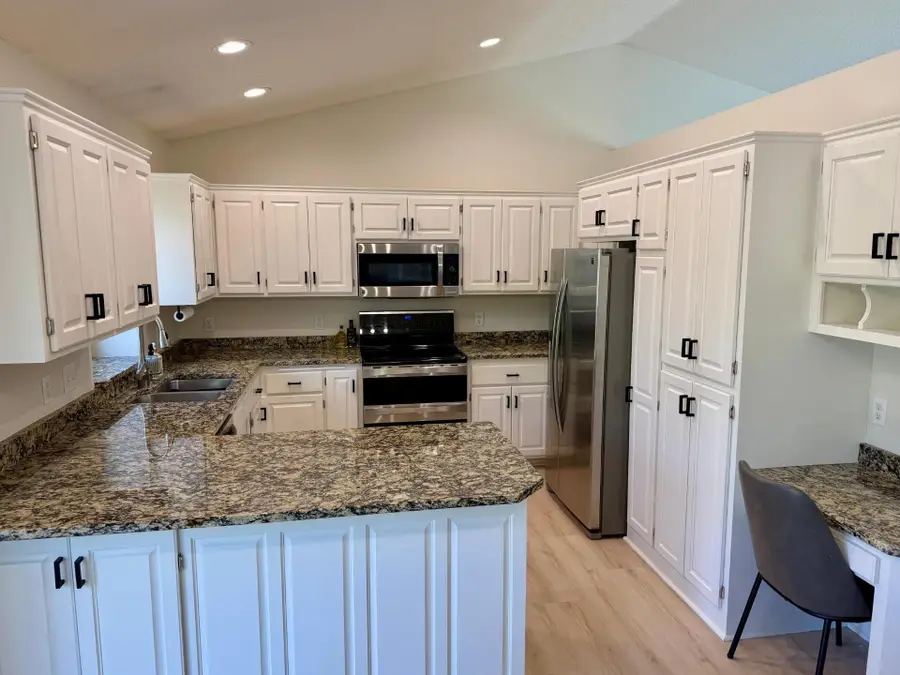 10648 71st Avenue N, Maple Grove, MN 55369 - #2
