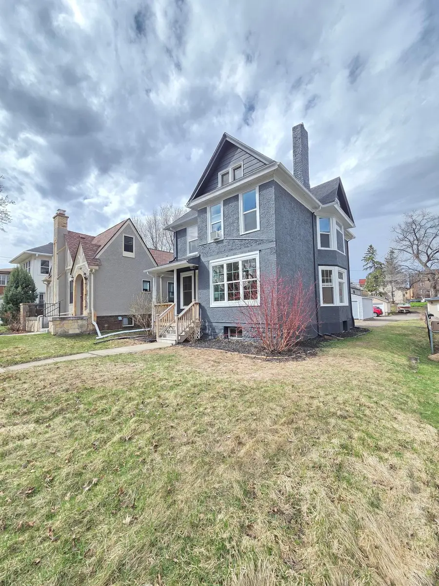 1323 Lincoln Avenue, Saint Paul, MN 55105 - #2