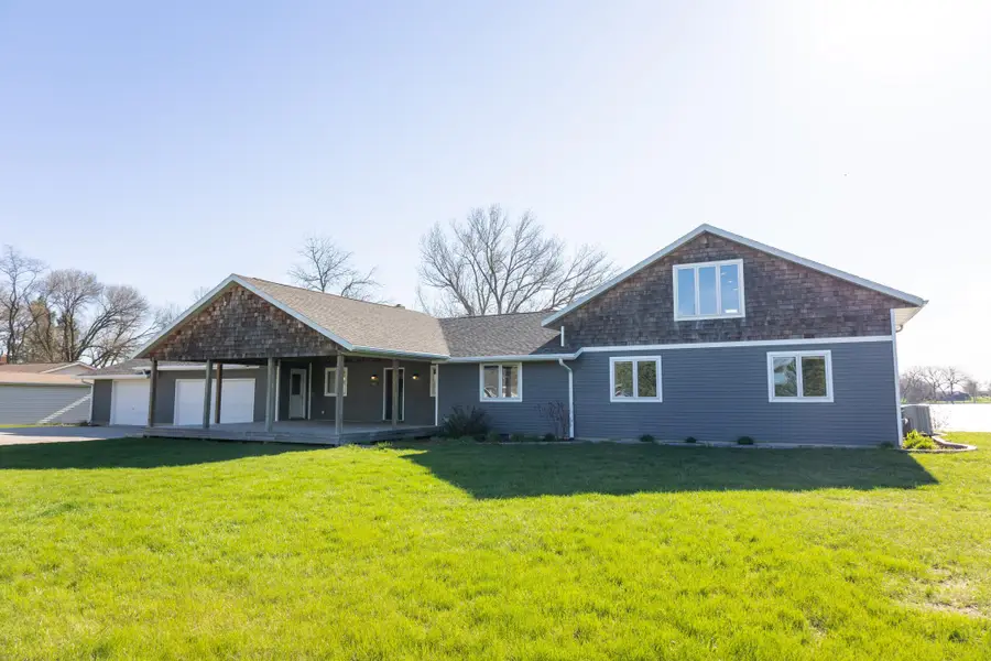 912 S Lafayette Avenue, Fulda, MN 56131 - #2