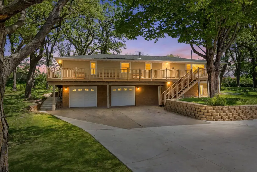 510 W Richway Dr, Albert Lea, MN 56007 - #3