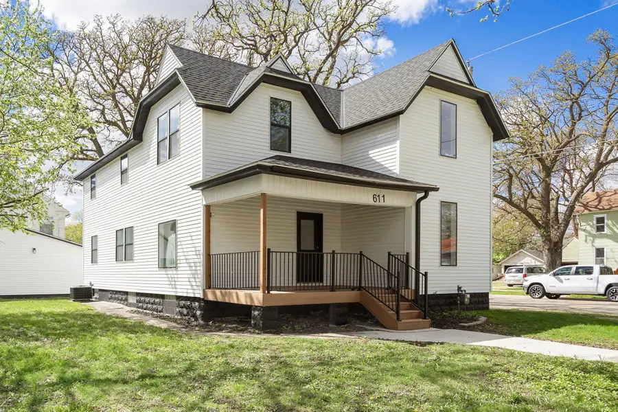 611 3rd Street Nw, Austin, MN 55912 - #2