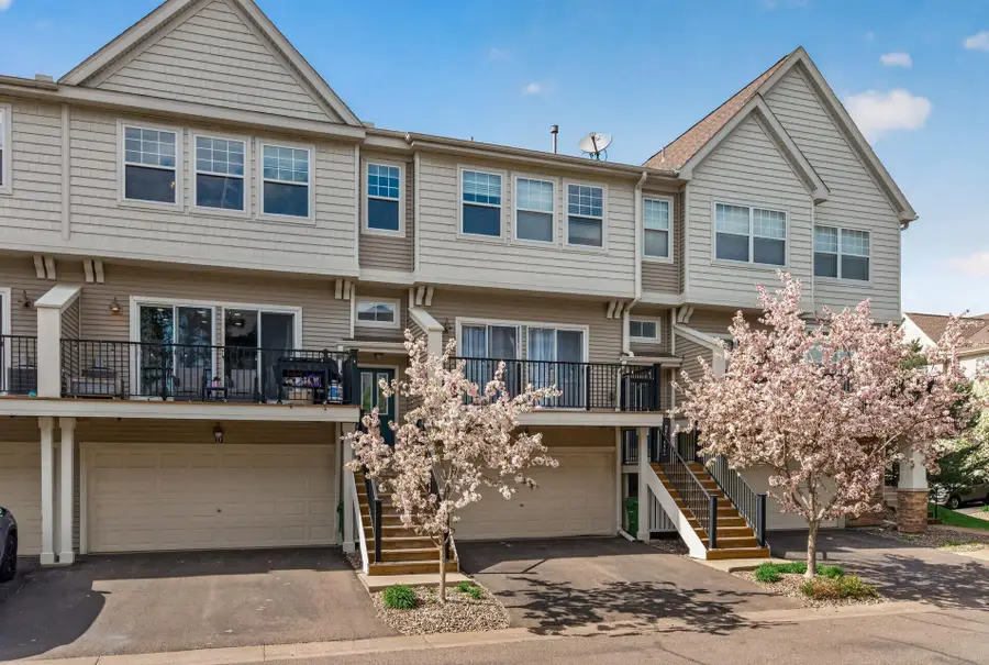 2429 121st Circle Ne #D, Blaine, MN 55449 - #3