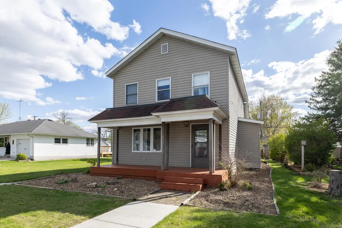 273 Elm Street S, Prescott, WI 54021 - #1