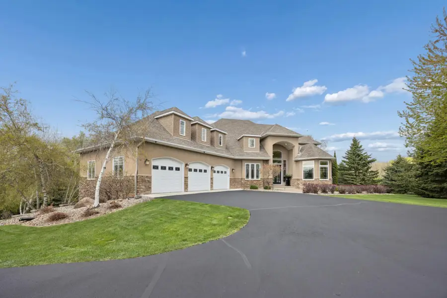 23840 Prairie Court, Belle Plaine, MN 56011 - #2