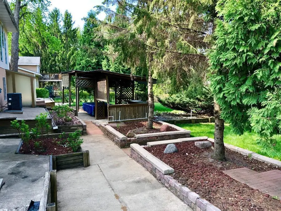 2981 Pilot Knob Road, Eagan, MN 55121 - #2