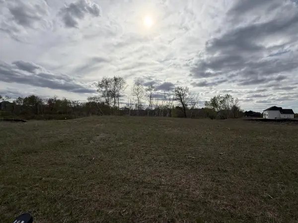 17870 Urbank Street Ne, Ham Lake, MN 55304