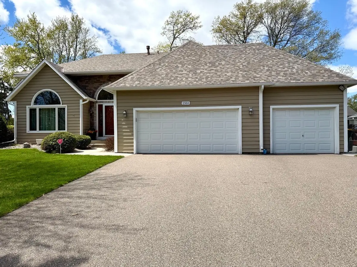 2555 Sylvan Street, Little Canada, MN 55117 - #1