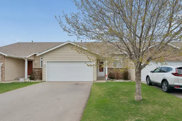 4207 Rymark Court, Shakopee, MN 55379