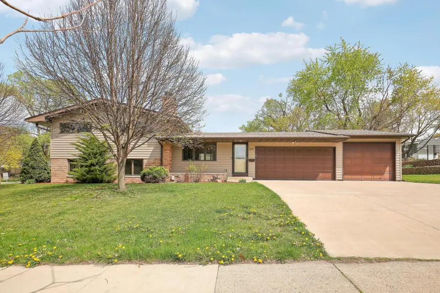 2301 Texas Avenue S, Saint Louis Park, MN 55426 - #2