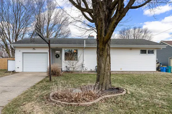 1045 10th Avenue Ne, Owatonna, MN 55060